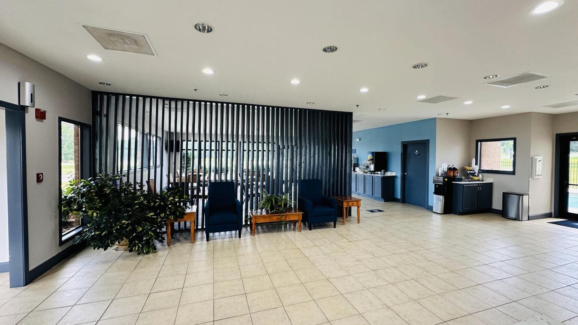 Days Inn & Suites By Wyndham Wynne Buitenkant foto